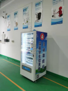 学生奶自动取奶机